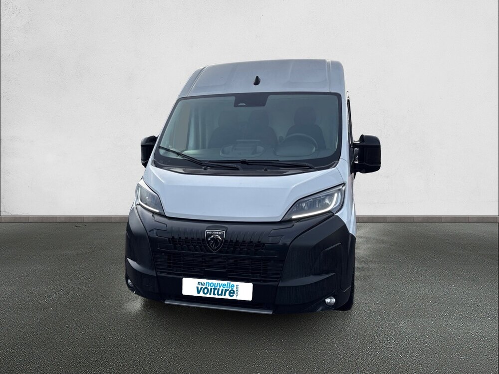 Occasion PEUGEOT Boxer BOXER FGN TOLE 3.5 T D L2H2 140 CH AUT.