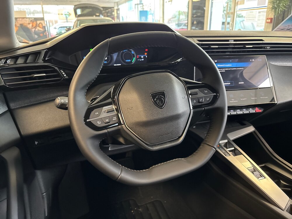 Occasion PEUGEOT 308 308 SW Hybrid 145 e-DCS6 - Allure