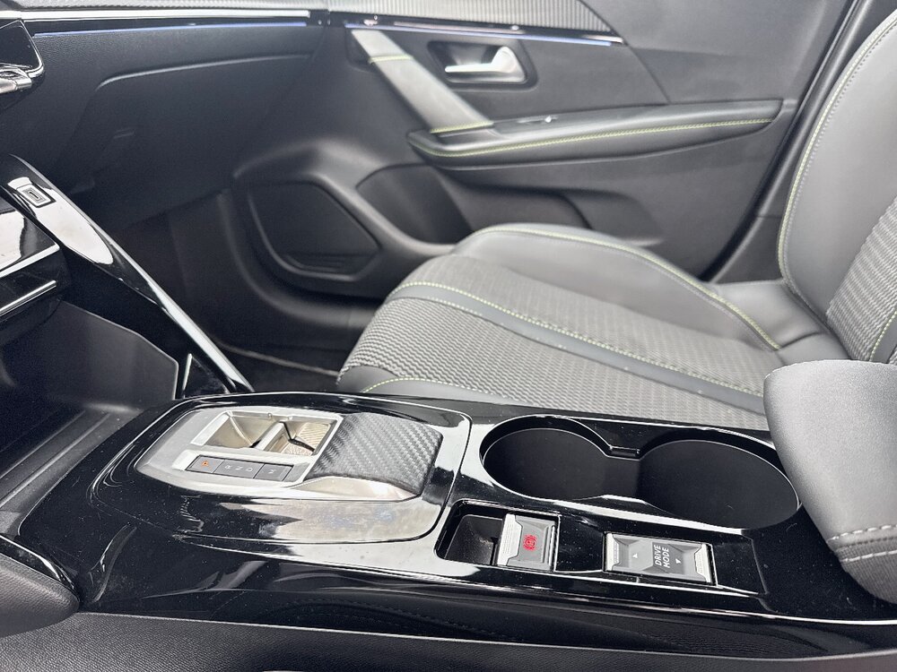 Occasion PEUGEOT 208 208 Hybrid 100 e-DCS6 - GT