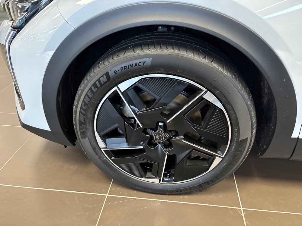 Occasion PEUGEOT 408 408 Electrique 58 kWh 210ch - GT