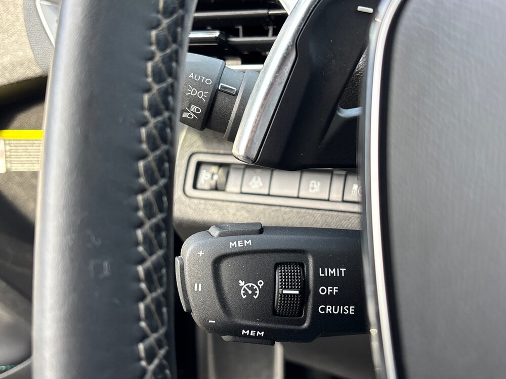 Occasion PEUGEOT 3008 3008 Hybrid 225 e-EAT8 - Allure Pack