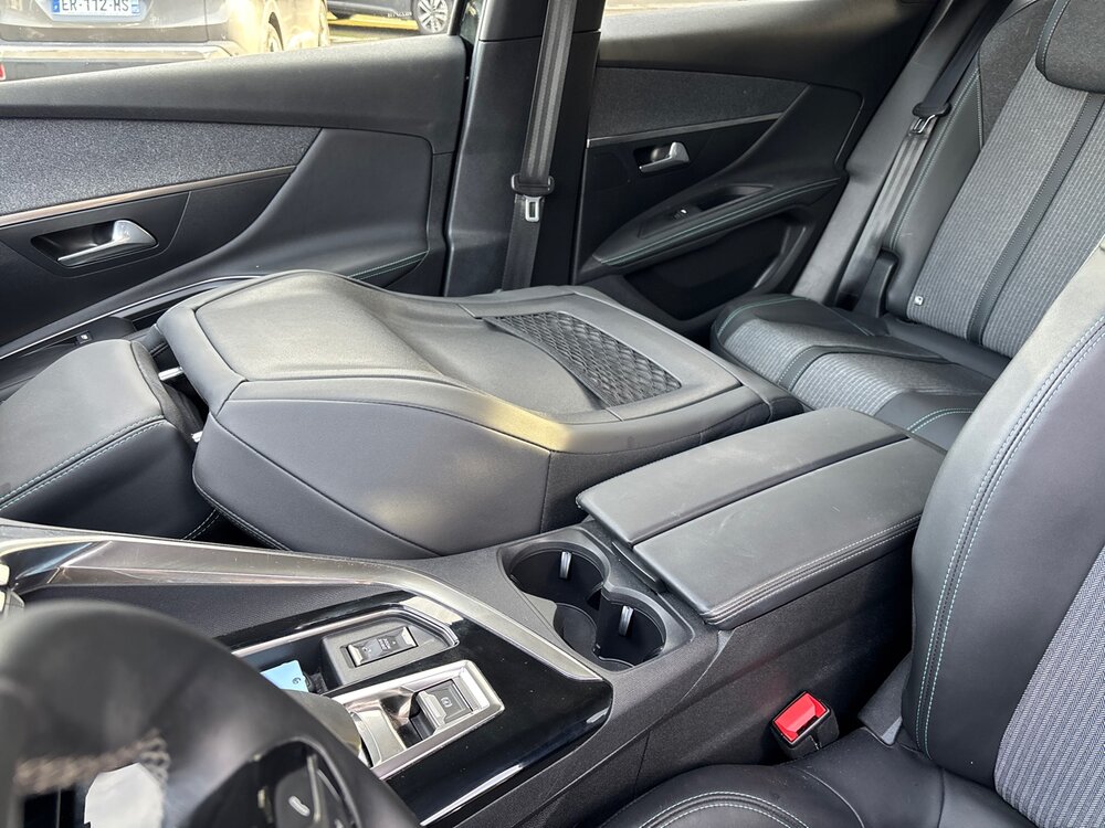 Occasion PEUGEOT 3008 3008 Hybrid 225 e-EAT8 - Allure Pack