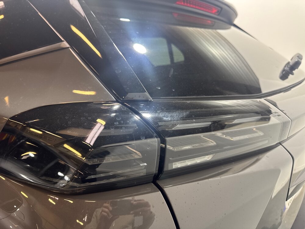 Occasion PEUGEOT 2008 2008 Hybrid 145 e-DCS6 - série spéciale ENVY