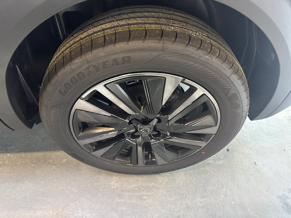 Occasion PEUGEOT 2008 2008 Hybrid 145 e-DCS6 - série spéciale ENVY