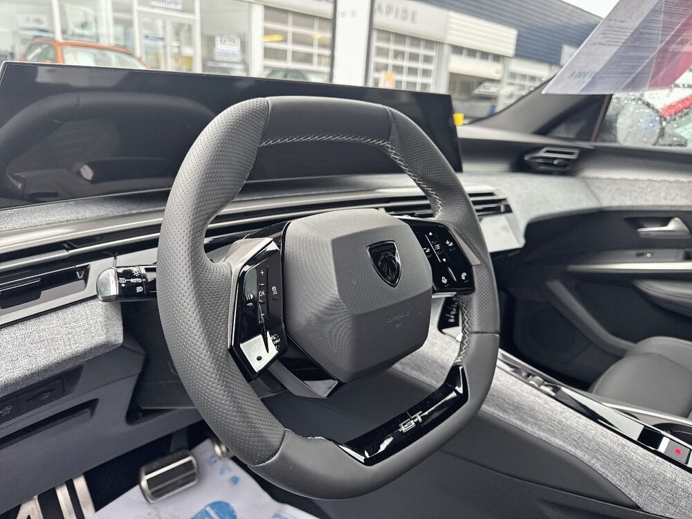 Occasion PEUGEOT 3008 3008 Hybrid 145 e-DCS6 - GT