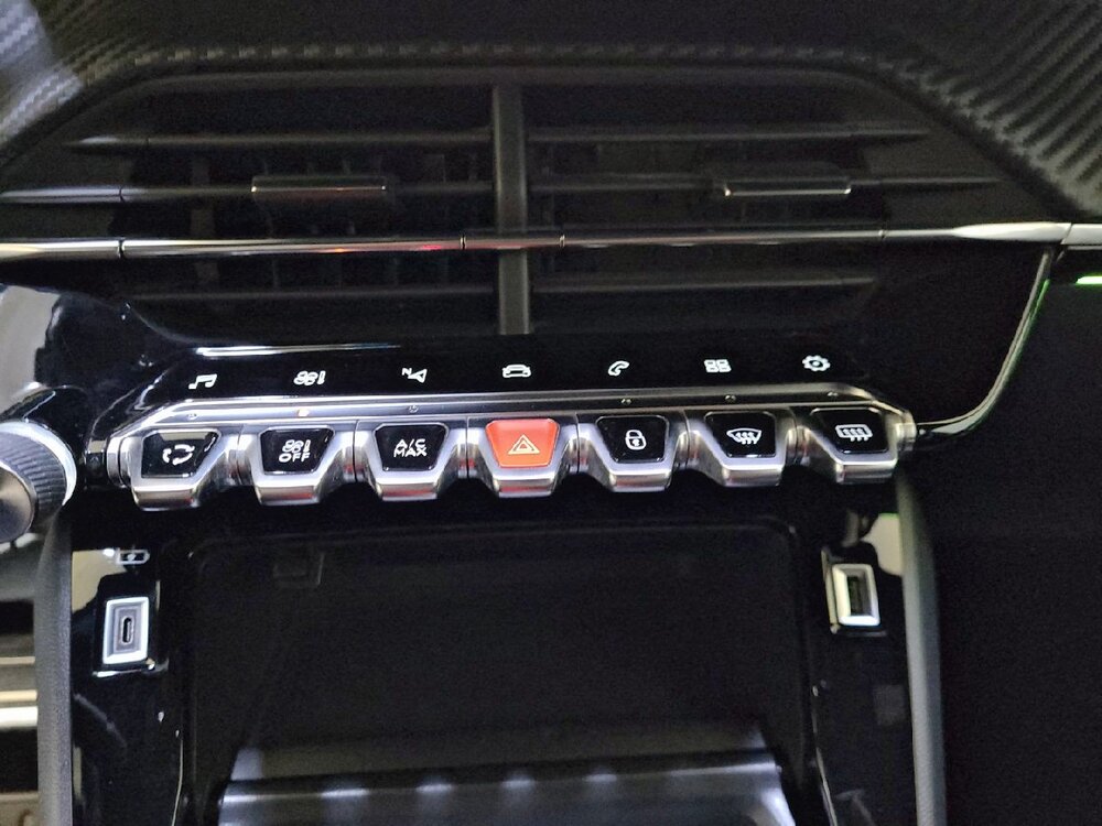 Occasion PEUGEOT 2008 2008 PureTech 130 S&S EAT8 - GT