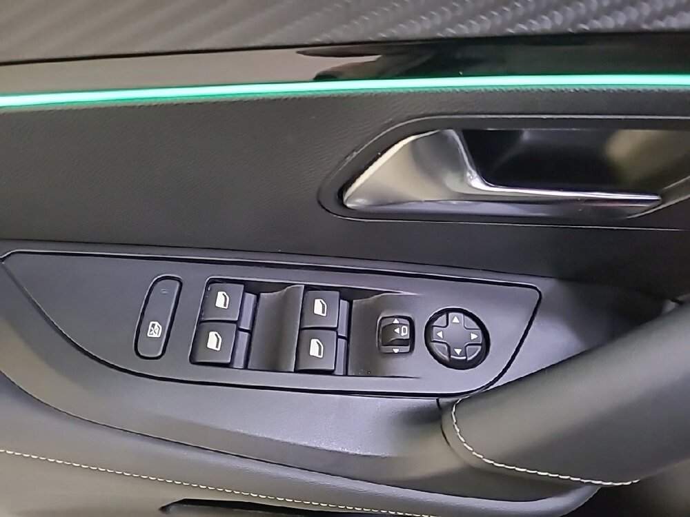 Occasion PEUGEOT 2008 2008 Electrique 136 ch - GT