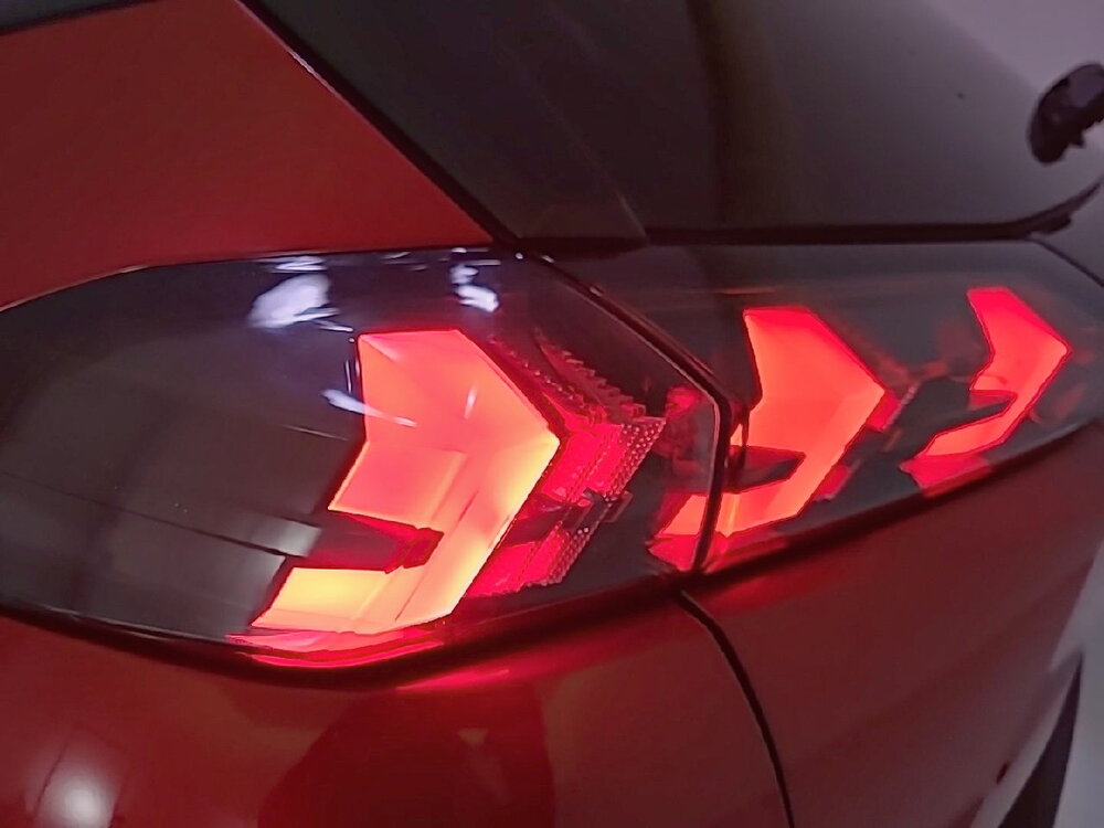 Occasion PEUGEOT 2008 2008 BlueHDi 110 S&S BVM6 - Roadtrip