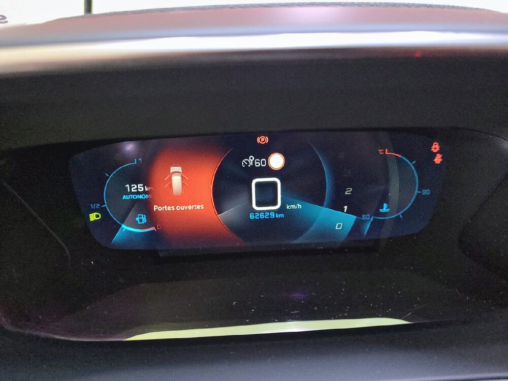 Occasion PEUGEOT 2008 2008 BlueHDi 110 S&S BVM6 - Roadtrip