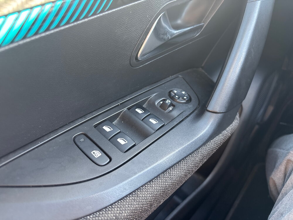 Occasion PEUGEOT 2008 2008 BlueHDi 110 S&S BVM6 - Style