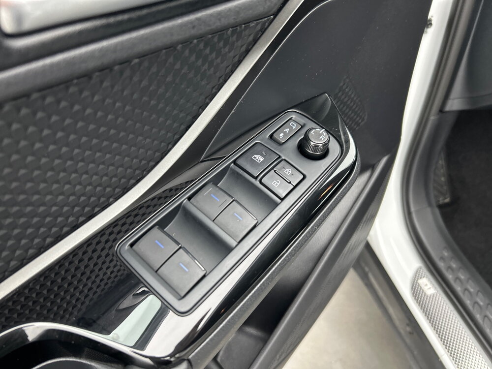 Occasion TOYOTA C-HR C-HR Hybride 1.8L - Design Ultimate