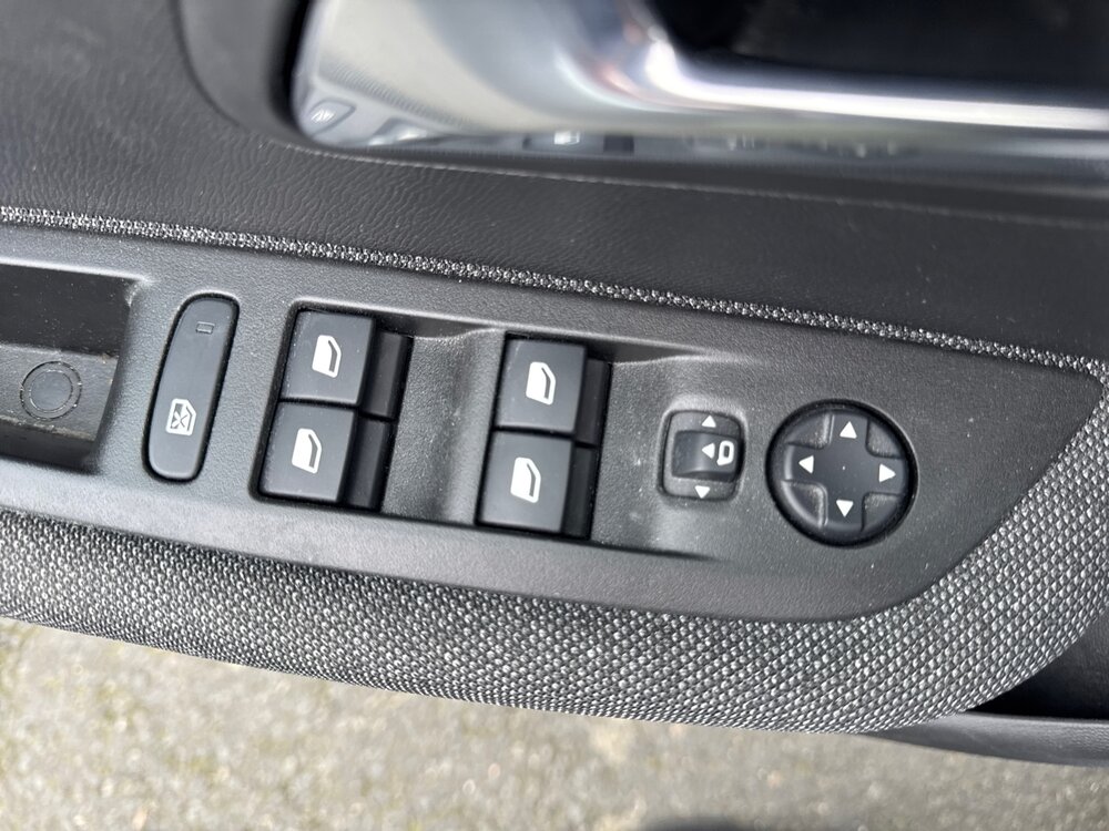 Occasion PEUGEOT 208 208 Electrique 50 kWh 136ch