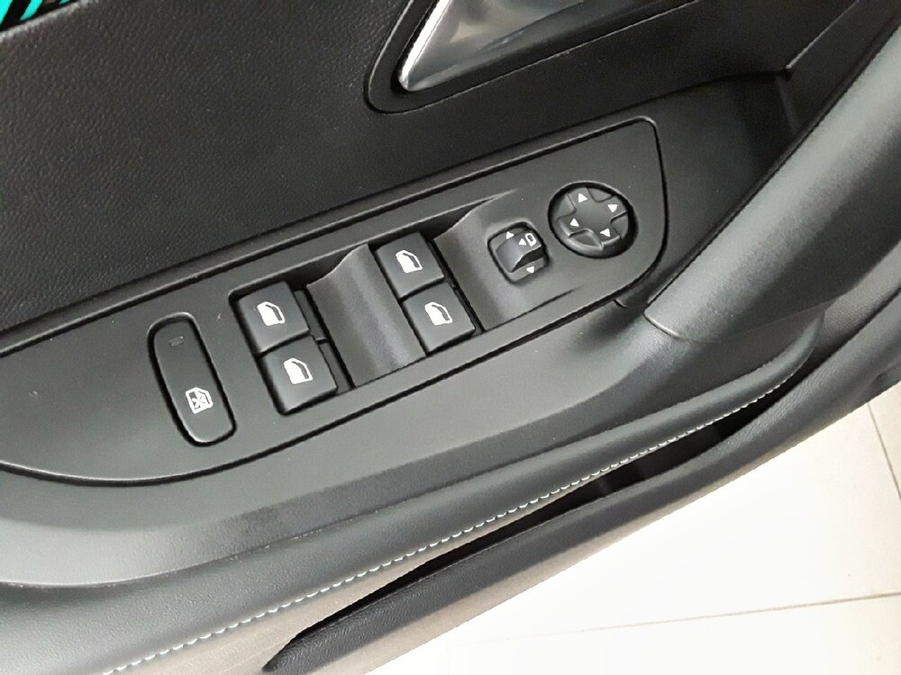 Occasion PEUGEOT 2008 2008 PureTech 100 S&S BVM6 - Allure Pack