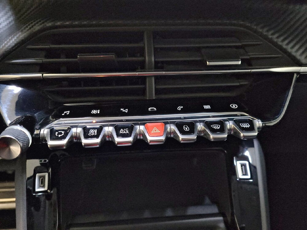 Occasion PEUGEOT 208 208 Electrique 50 kWh 136ch - Roadtrip