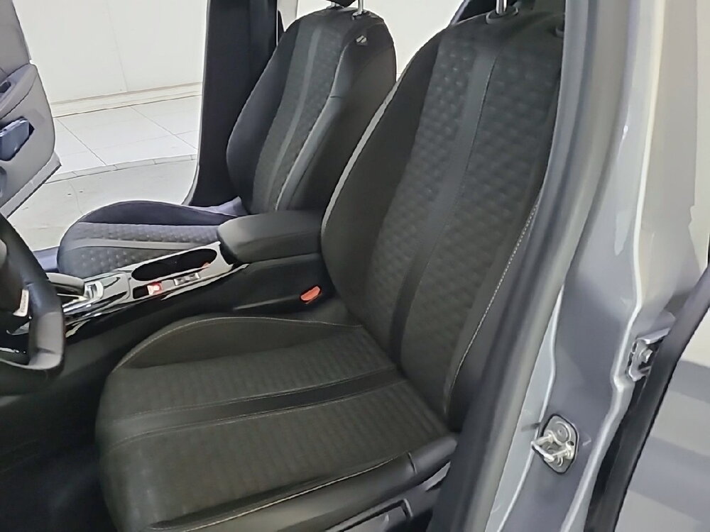 Occasion PEUGEOT 208 208 Electrique 50 kWh 136ch - Roadtrip