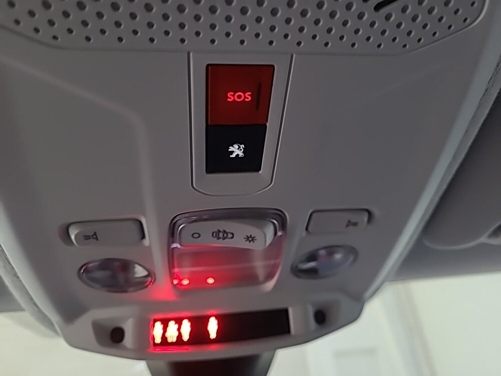 Occasion PEUGEOT 208 208 Electrique 50 kWh 136ch - Roadtrip