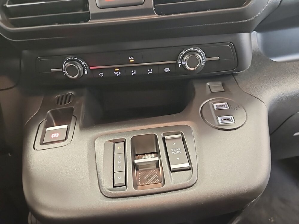 Occasion PEUGEOT Partner PARTNER FOURGON XL 950 KG BLUEHDI 130 S&S EAT8