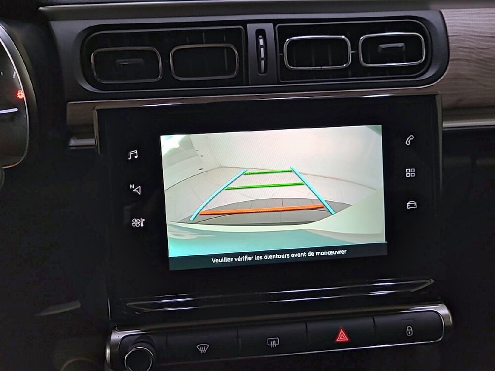 Occasion CITROEN C3 C3 PureTech 110 S&S EAT6 - Shine Pack