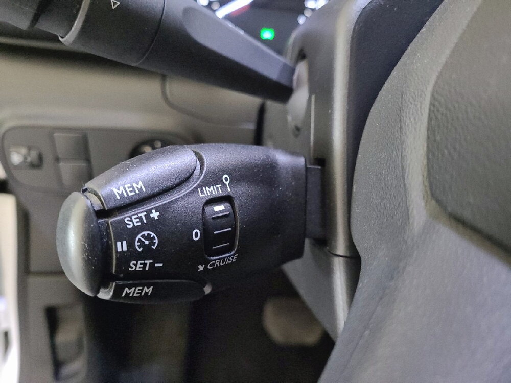 Occasion CITROEN C3 C3 PureTech 110 S&S EAT6 - Shine Pack
