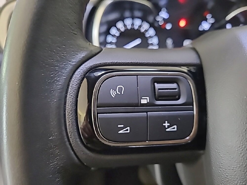 Occasion CITROEN C3 C3 PureTech 110 S&S EAT6 - Shine Pack
