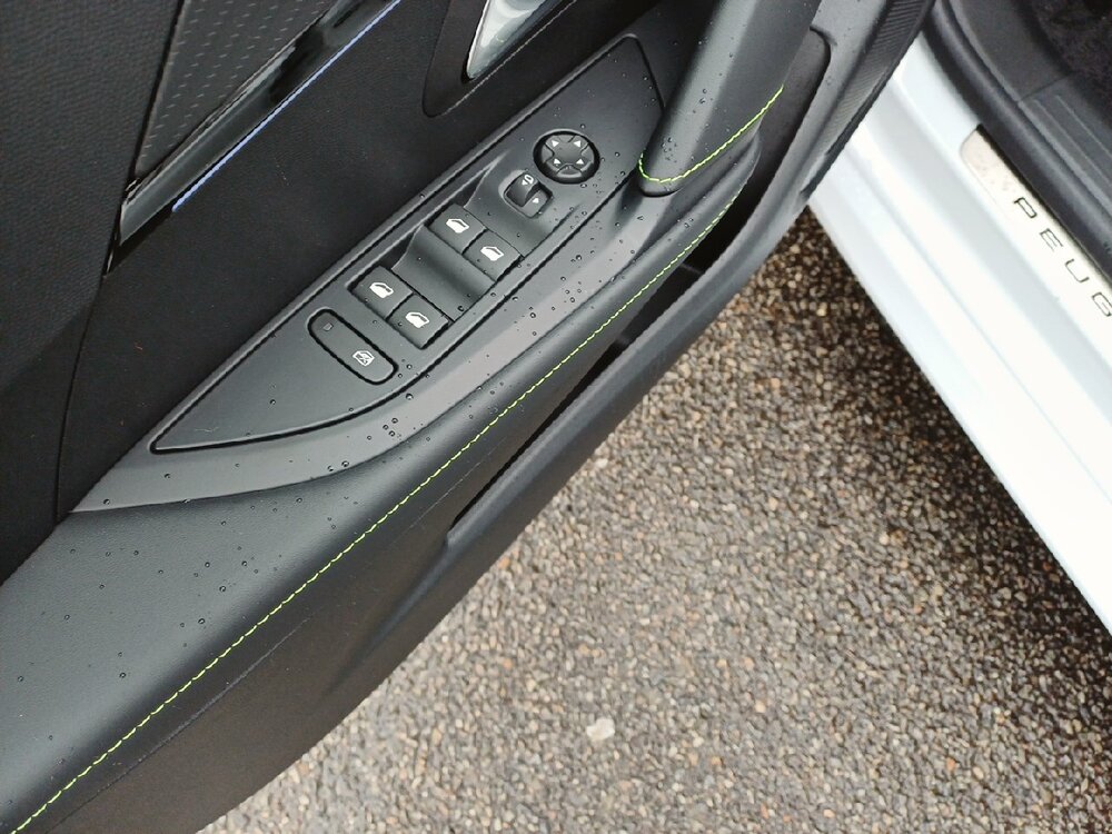 Occasion PEUGEOT 208 208 Hybrid 145 e-DCS6 - GT