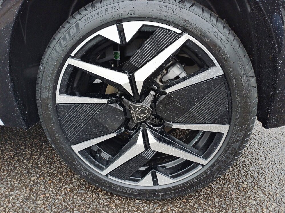 Occasion PEUGEOT 208 208 Hybrid 145 e-DCS6 - GT