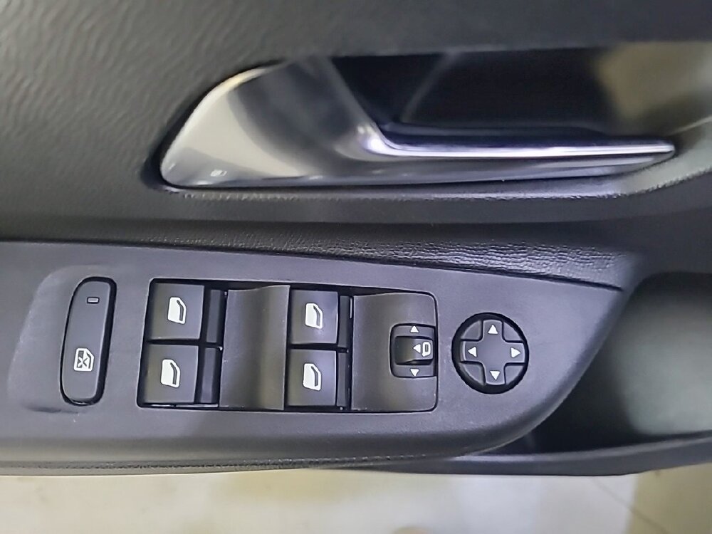 Occasion OPEL Corsa Corsa 1.2 Turbo 100 ch BVM6 - Edition Business