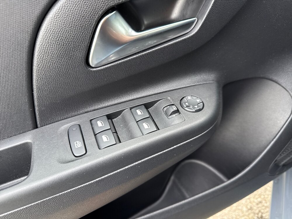 Occasion OPEL Corsa Corsa Electrique 136 ch & Batterie 50 kWh