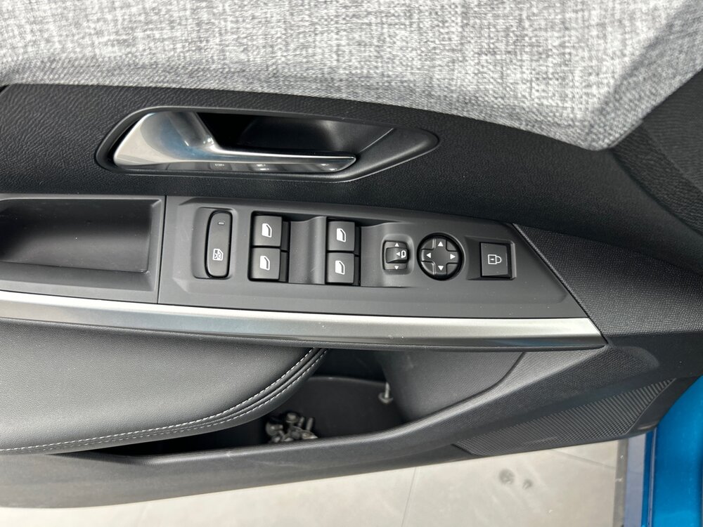 Occasion PEUGEOT 208 208 Hybrid 100 e-DCS6 - Style