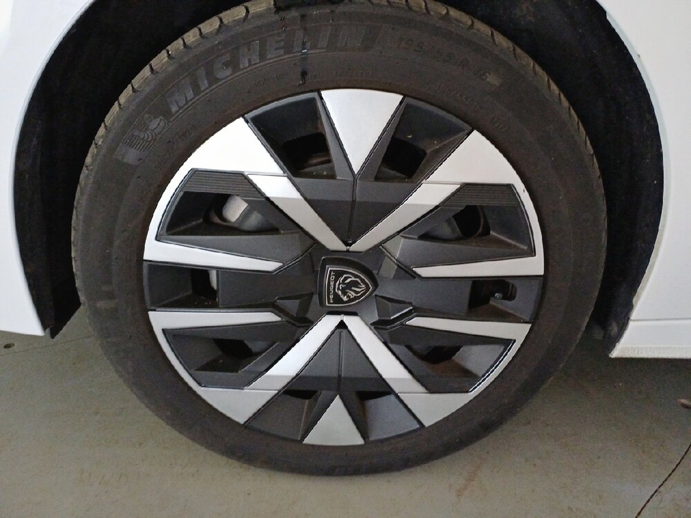 Occasion PEUGEOT 208 208 Hybrid 100 e-DCS6 - Style