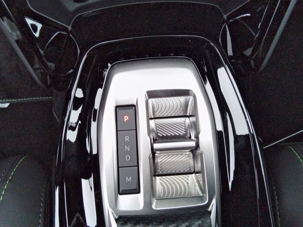 Occasion PEUGEOT 2008 2008 Hybrid 145 e-DCS6 - GT Exclusive