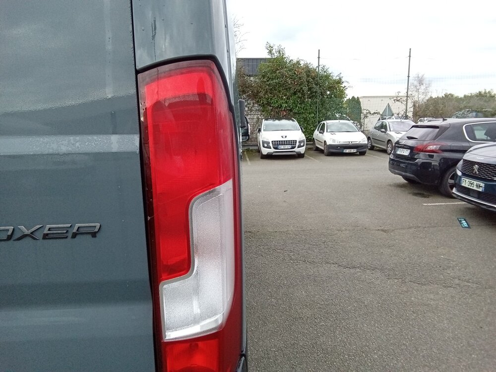 Occasion PEUGEOT Boxer BOXER FGN TOLE 3.5 T L2H2 140 S&S BVA8