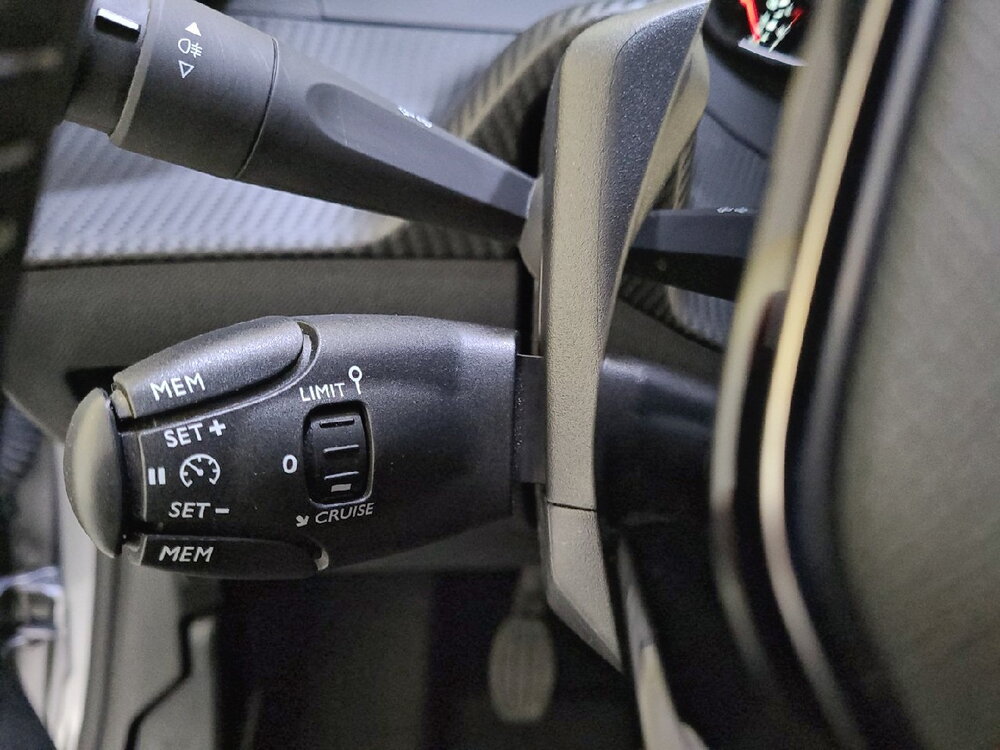 Occasion PEUGEOT 208 208 PureTech 100 S&S BVM6 - Allure