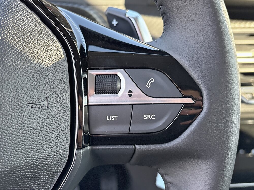 Occasion PEUGEOT 208 208 Hybrid 110 e-DCS6 - série spéciale ENVY