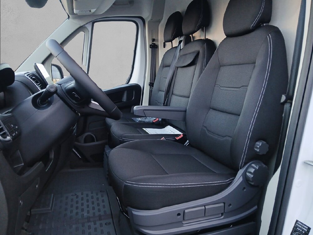 Occasion PEUGEOT Boxer BOXER FGN TOLE 3.3 T L2H2 140 S&S BVM6