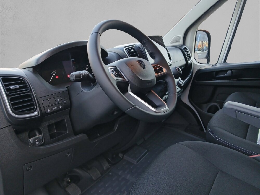 Occasion PEUGEOT Boxer BOXER FGN TOLE 3.3 T L2H2 140 S&S BVM6