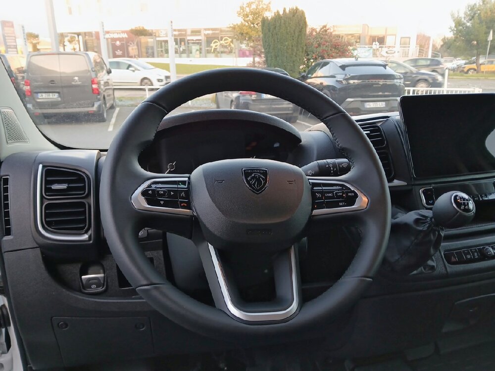 Occasion PEUGEOT Boxer BOXER FGN TOLE 3.3 T L2H2 140 S&S BVM6