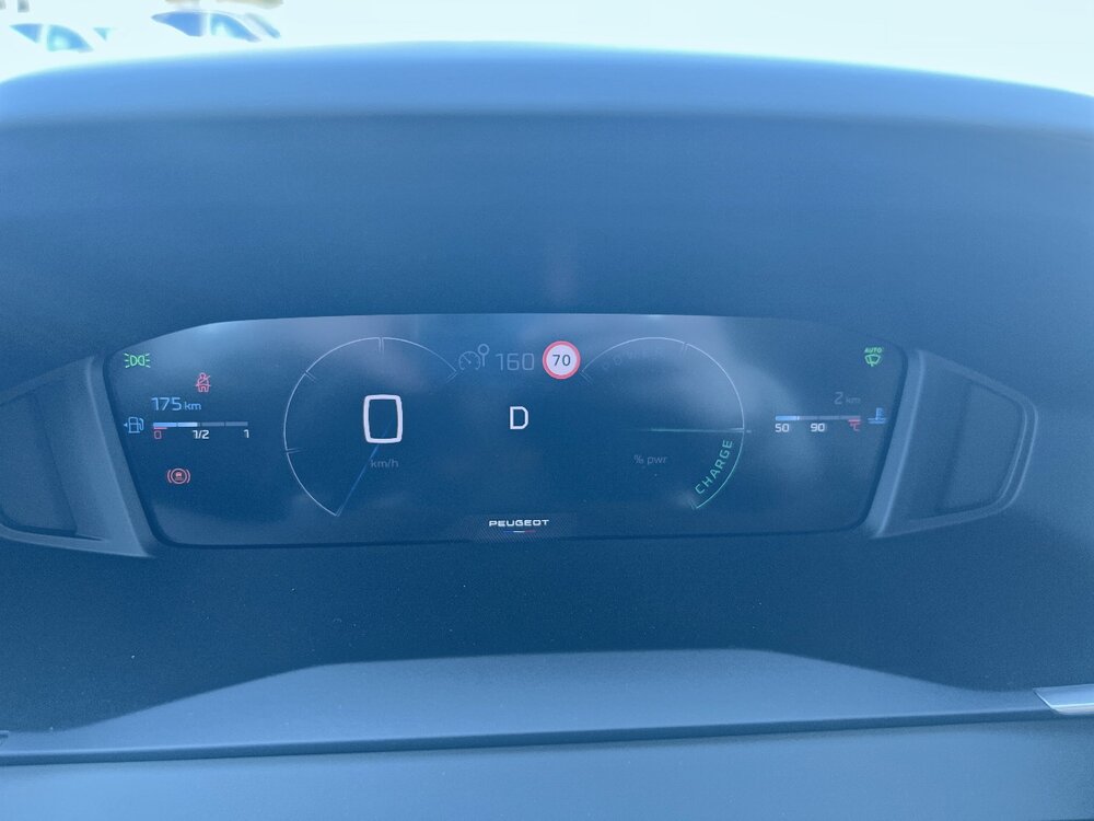 Occasion PEUGEOT 208 208 Hybrid 110 e-DCS6 - série spéciale ENVY