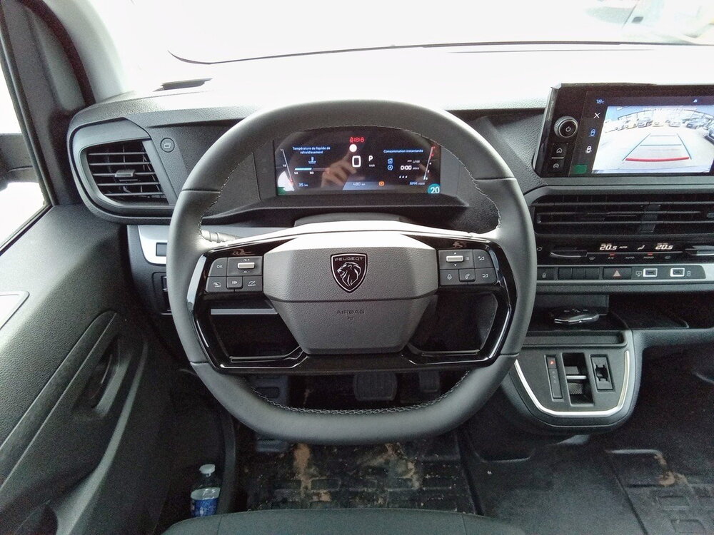 Occasion PEUGEOT Expert EXPERT CA FIXE M DIESEL 180 CH AUTOMATIQUE