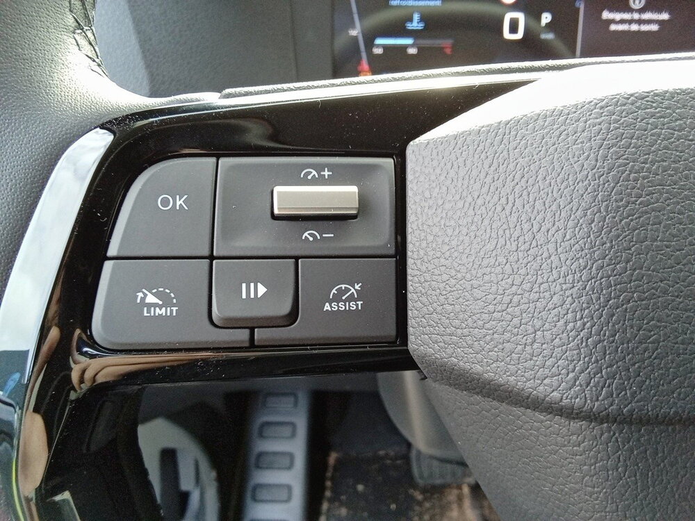 Occasion PEUGEOT Expert EXPERT CA FIXE M DIESEL 180 CH AUTOMATIQUE