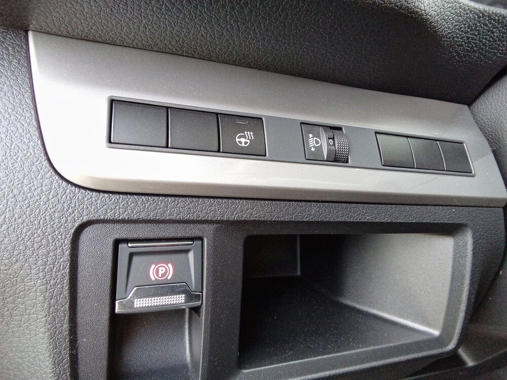 Occasion PEUGEOT Expert EXPERT CA FIXE M DIESEL 180 CH AUTOMATIQUE