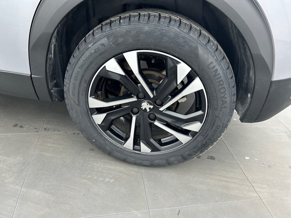 Occasion PEUGEOT 2008 2008 BlueHDi 130 S&S EAT8 - Allure