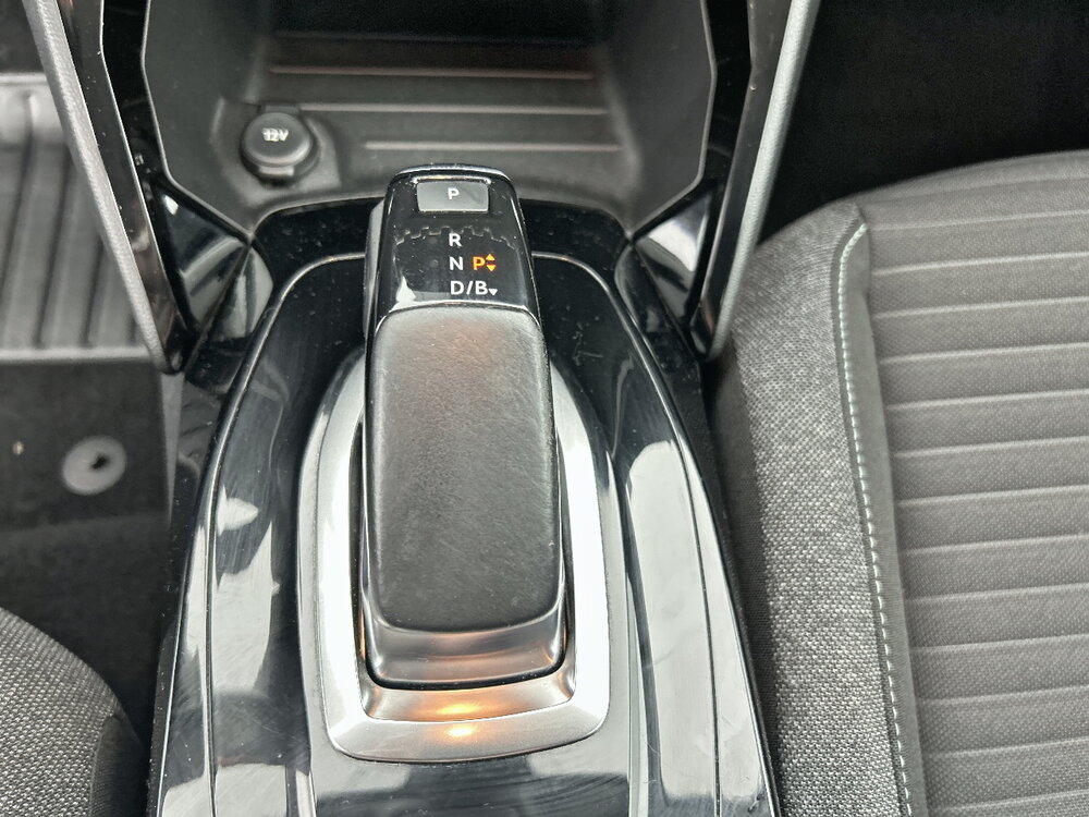 Occasion PEUGEOT 208 208 Electrique 50 kWh 136ch - Active