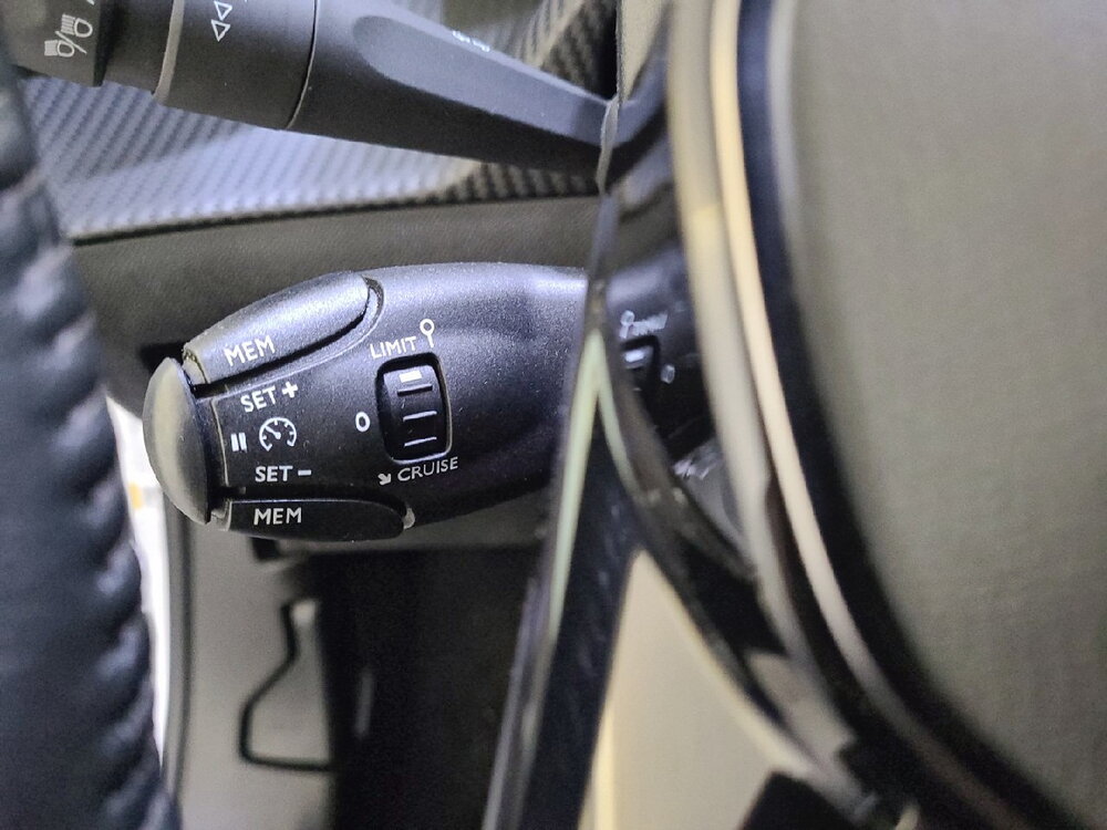 Occasion PEUGEOT 2008 2008 Electrique 136 ch - Allure Pack