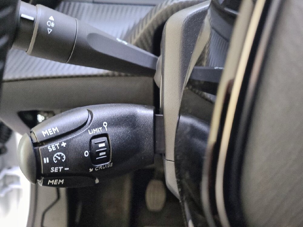 Occasion PEUGEOT 208 208 PureTech 100 S&S BVM6 - Allure