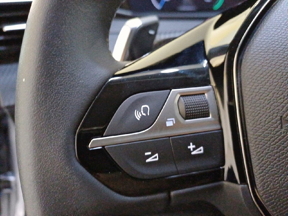 Occasion PEUGEOT 208 208 Hybrid 100 e-DCS6 - Allure