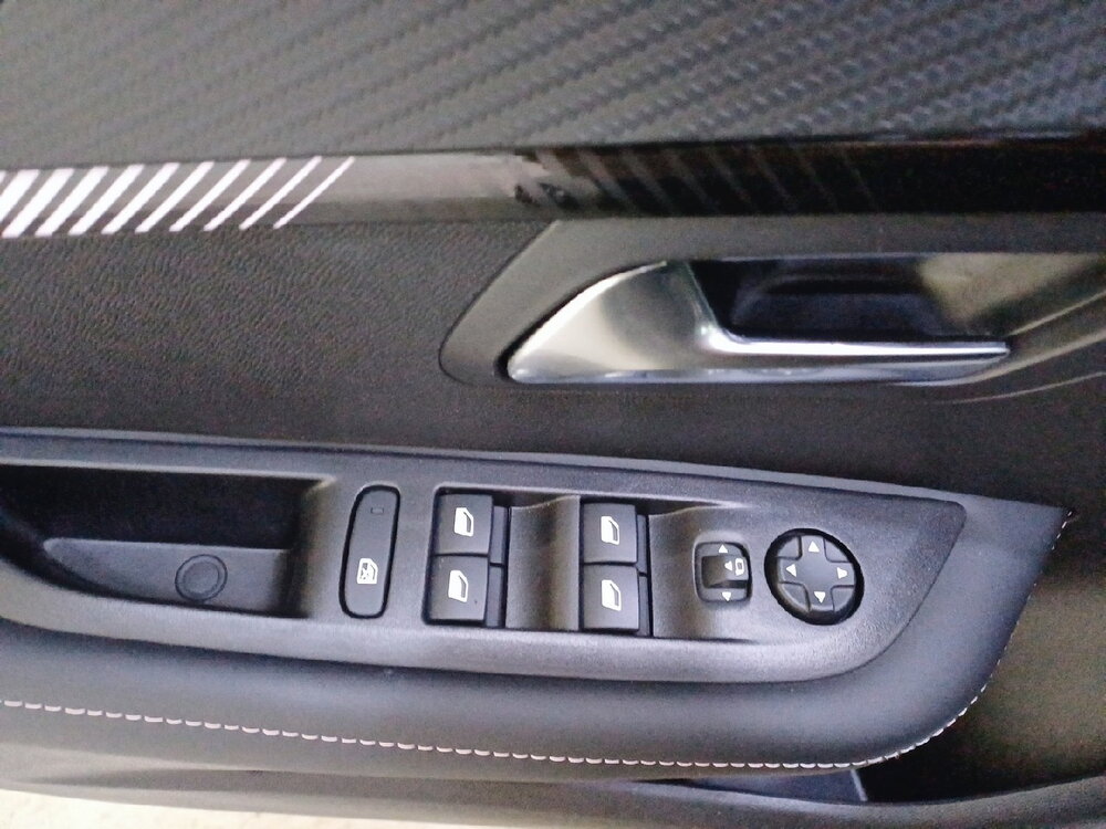 Occasion PEUGEOT 208 208 Hybrid 100 e-DCS6 - Allure