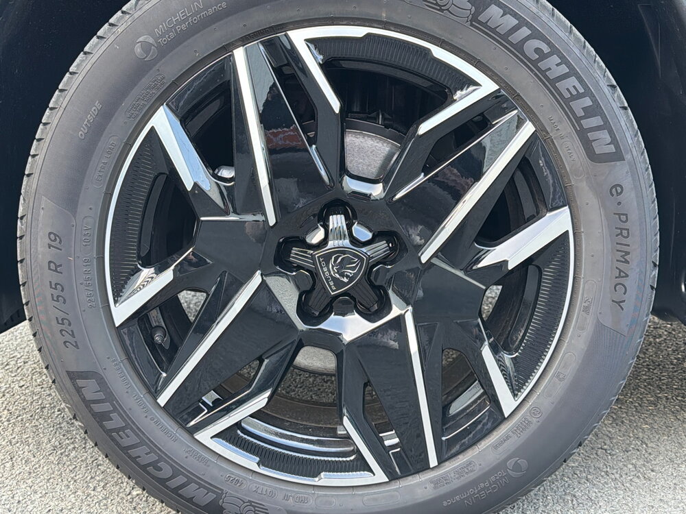 Occasion PEUGEOT 3008 3008 Hybrid 145 e-DCS6 - GT