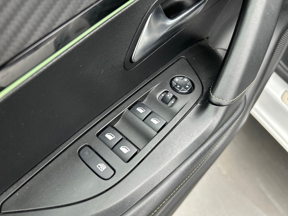 Occasion PEUGEOT 2008 2008 BlueHDi 110 S&S BVM6 - GT