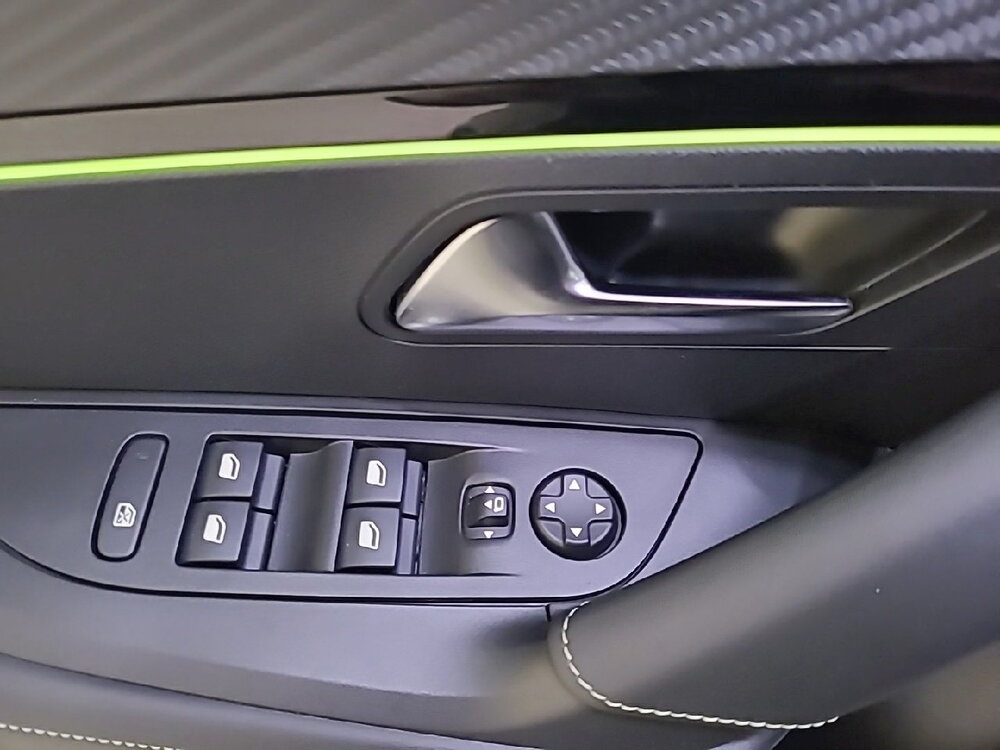 Occasion PEUGEOT 2008 2008 PureTech 130 S&S EAT8 - GT